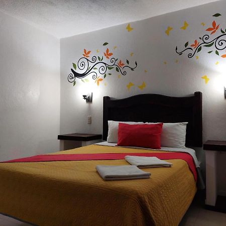 Hotel Posada Las Casas San Cristóbal de Las Casas المظهر الخارجي الصورة