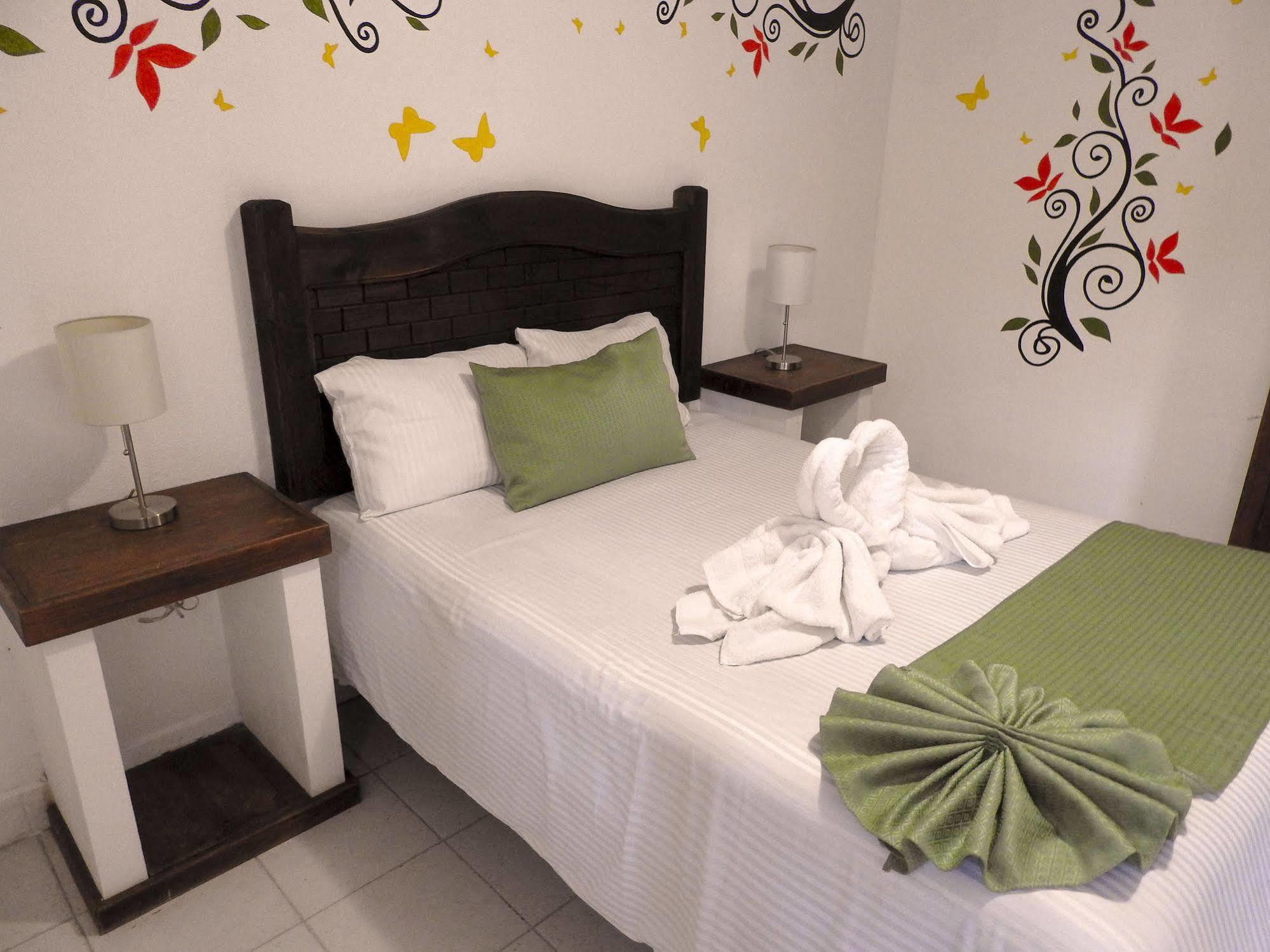 Hotel Posada Las Casas San Cristóbal de Las Casas المظهر الخارجي الصورة