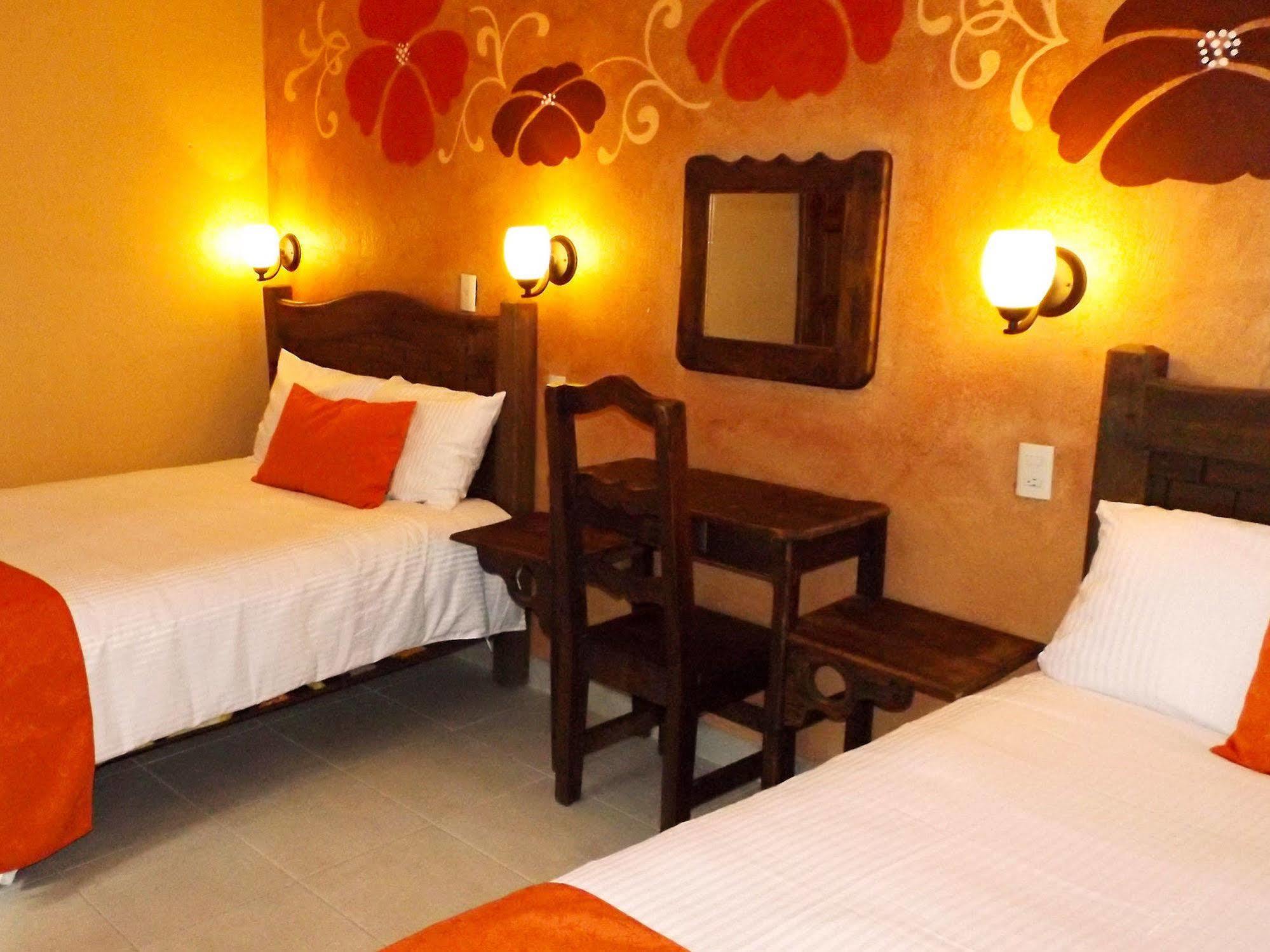 Hotel Posada Las Casas San Cristóbal de Las Casas المظهر الخارجي الصورة