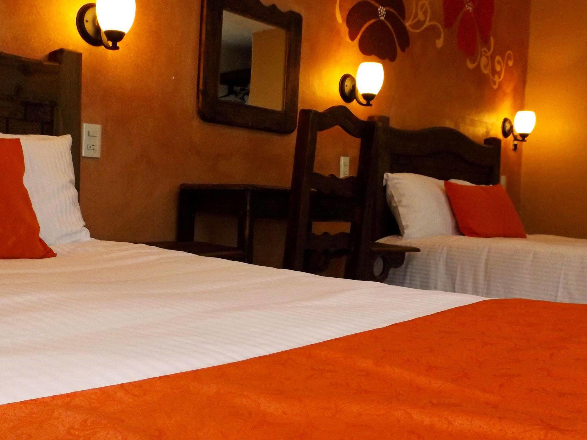 Hotel Posada Las Casas San Cristóbal de Las Casas المظهر الخارجي الصورة